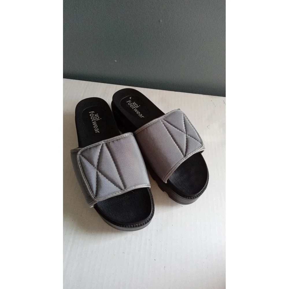 Koi Footwear‎ Grey Quilted Platform Slide Sandals Adjustable Strap Mens Womens
